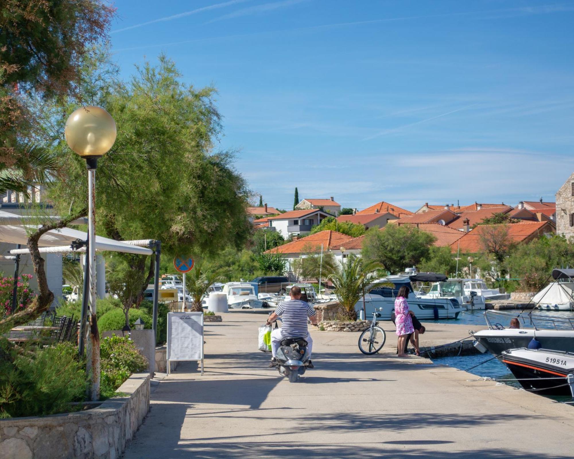 Il Dono Del Mare - Island Iz Apartamento Veli Iž Exterior foto